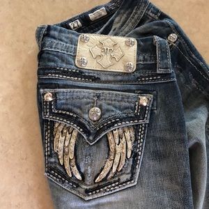 Miss Me Jeans size 27 Signature Rose Skinnies